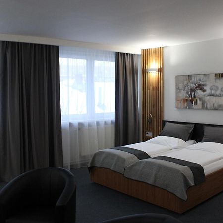 Hotel P7 ลูเชนเยช ภายนอก รูปภาพ